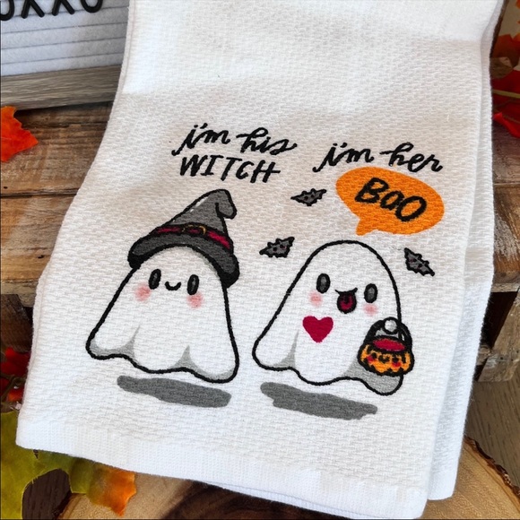 RockHill Home Cute Halloween Couple MR & MRS Ghost Kitchen Towels 2PK - Picture 2 of 2